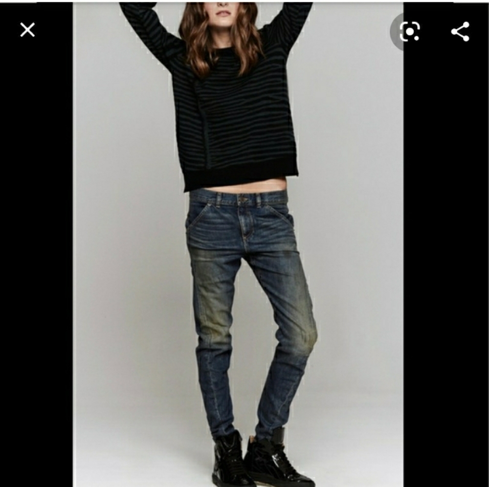The News 6397 Dirty Twisted Seam Jean